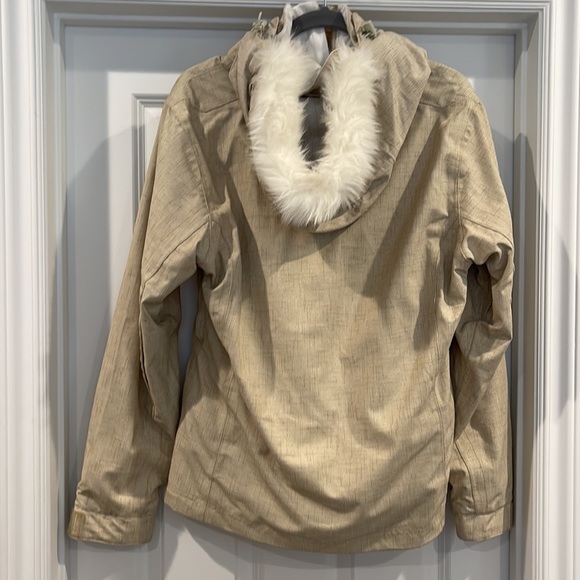 Tan FOURSQUARE woman’s large snowboard outerwear shell - Picture 2 of 4